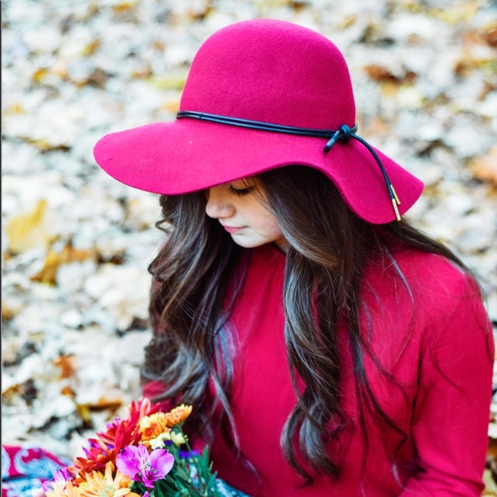 Meet your Posher, Olesya